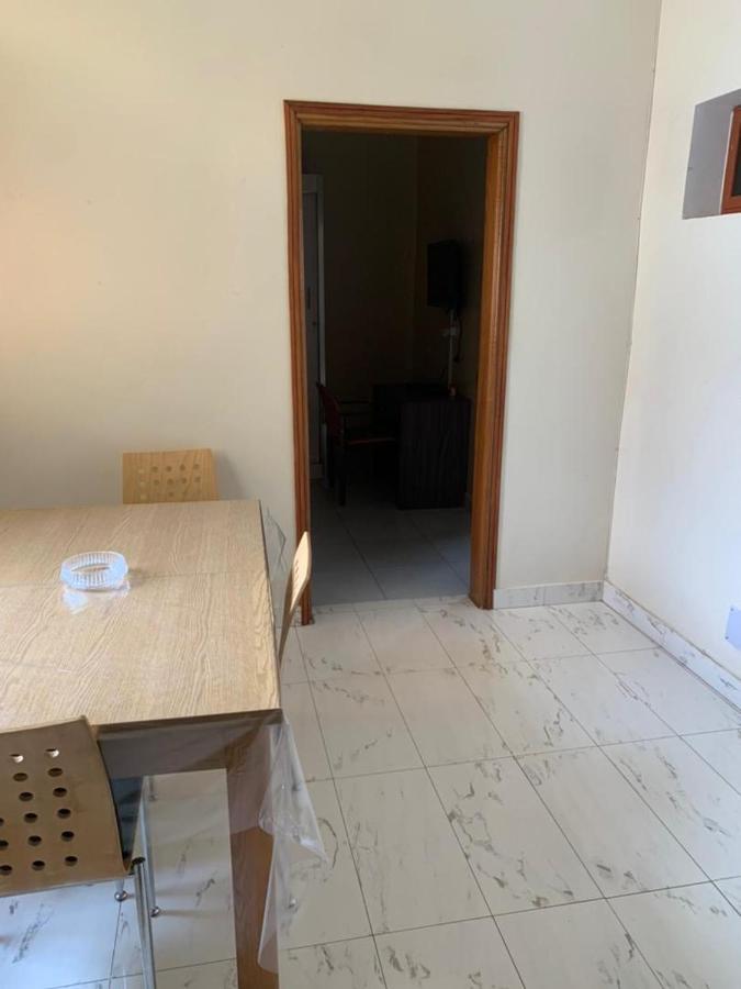 Hadja 02 Appartement *