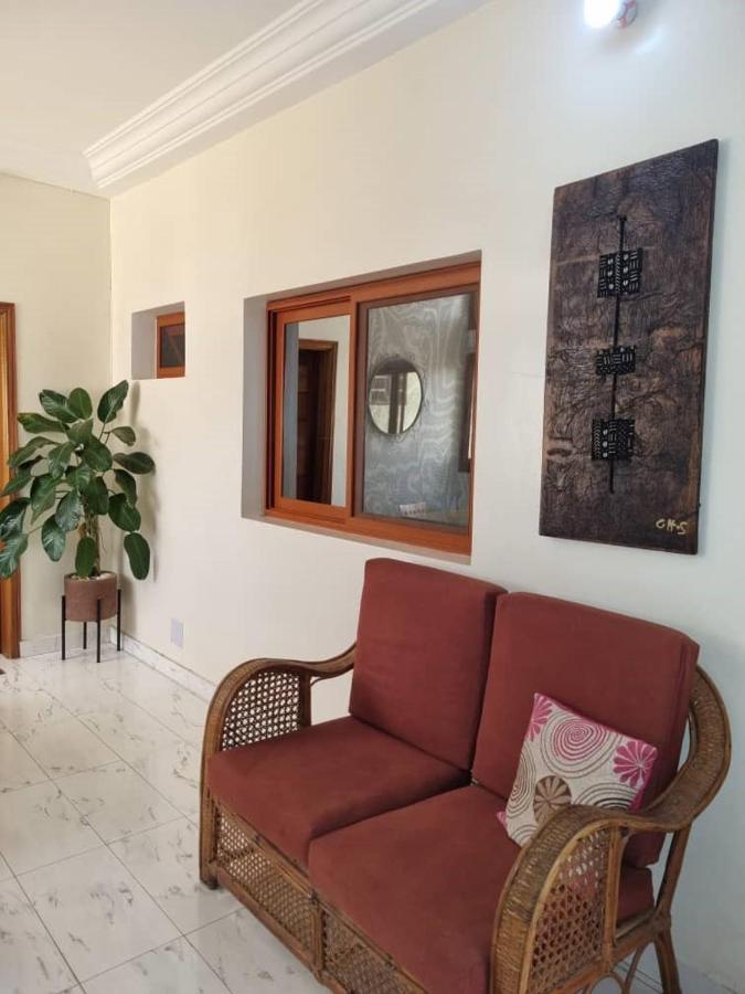 Appartement Hadja 02 *